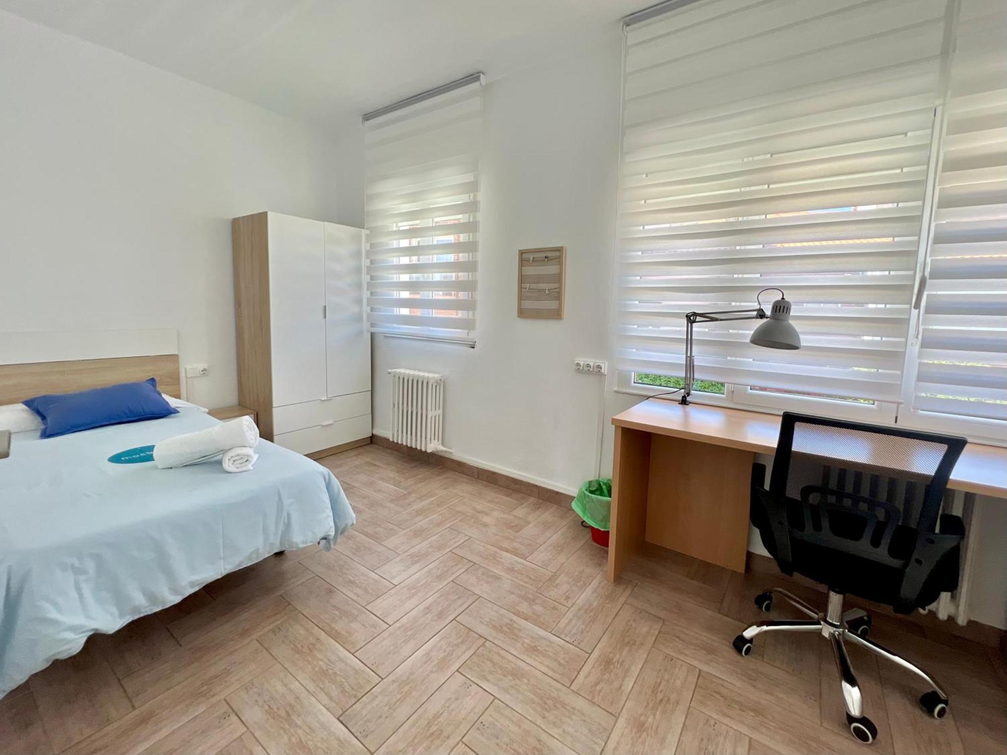 Jean Xxiii By Aroom - Casa Con Patio Privado Vut-le-11148 Apartment Leon