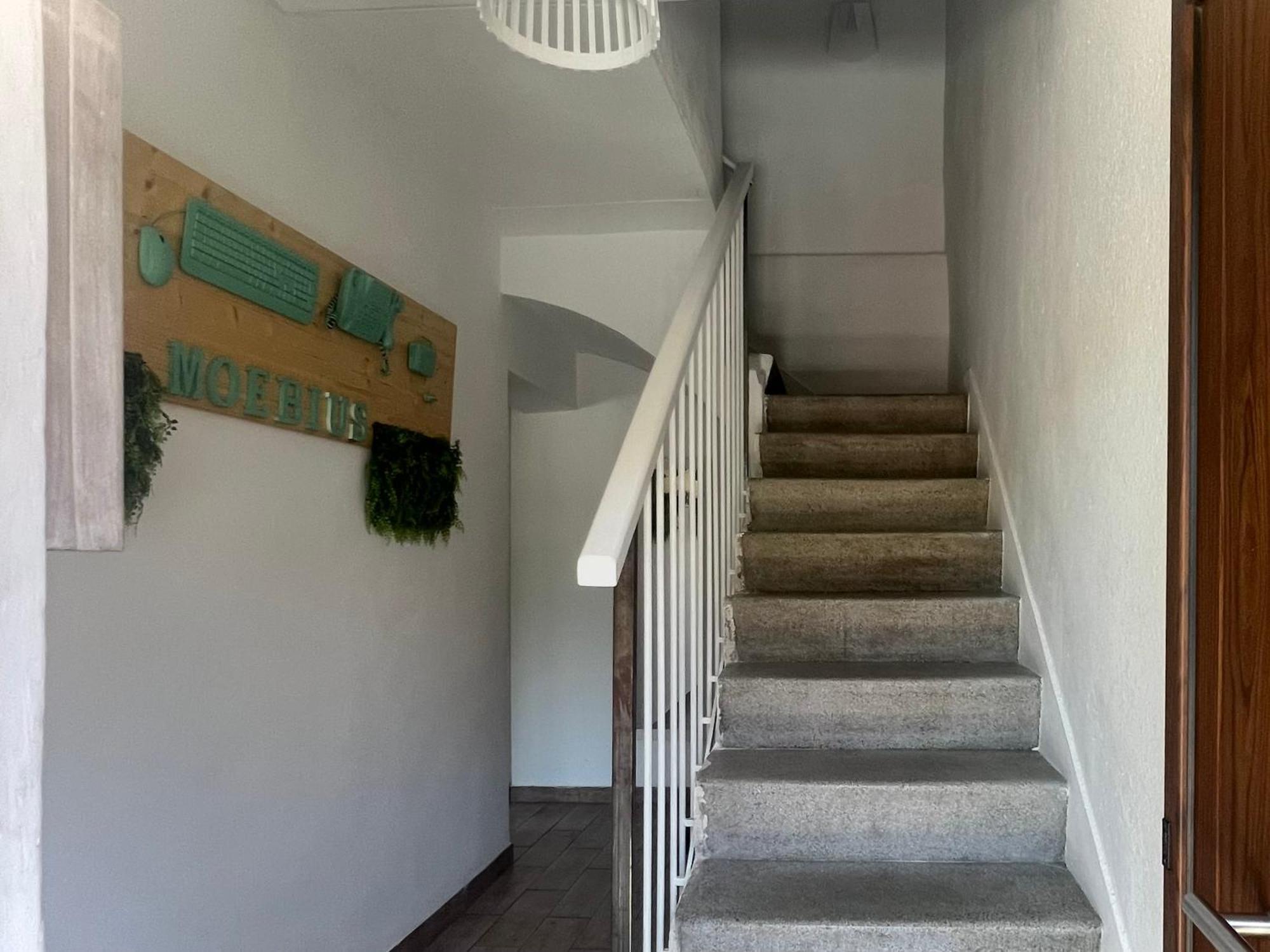 Jean Xxiii By Aroom - Casa Con Patio Privado Vut-le-11148 *