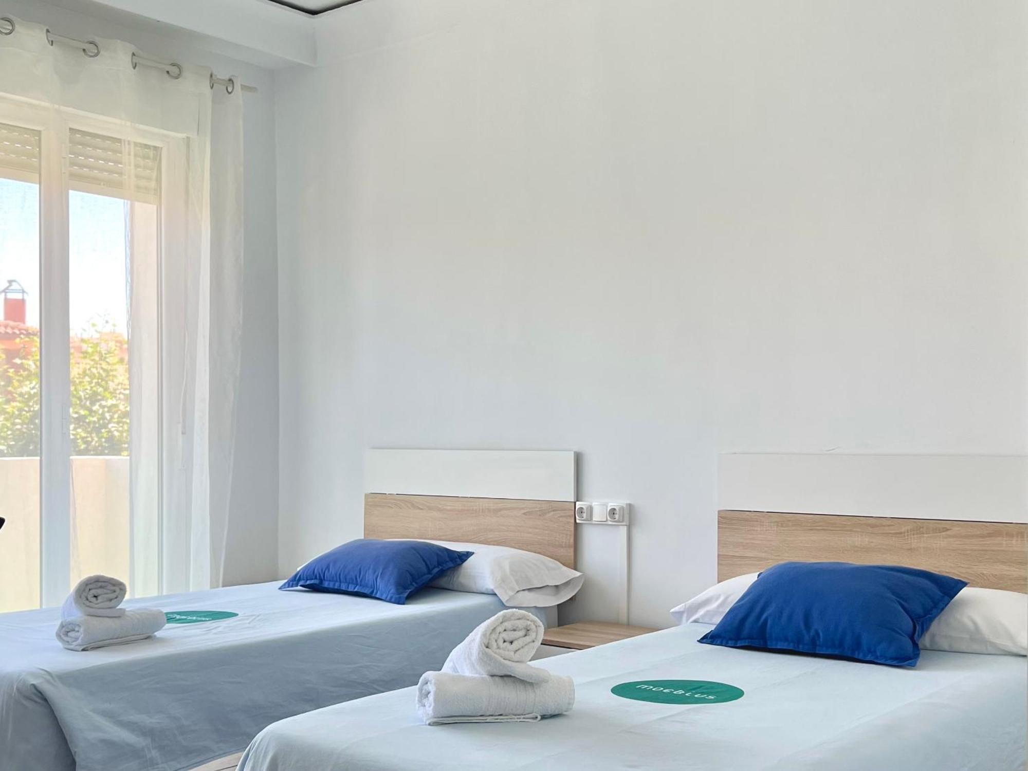 Jean Xxiii By Aroom - Casa Con Patio Privado Vut-le-11148 *